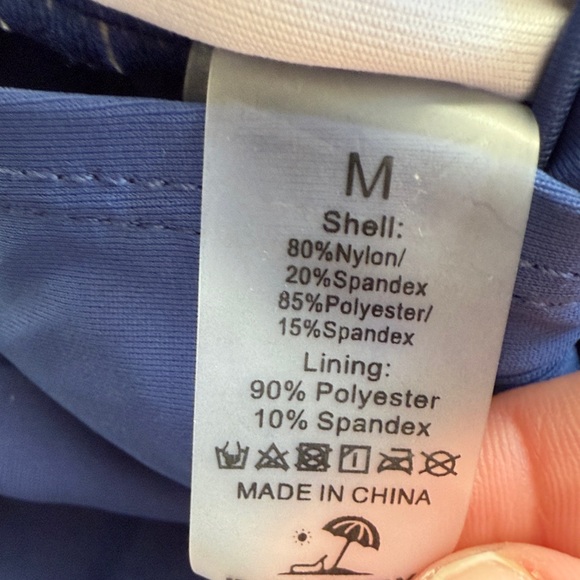 NWT B2PRITY Navy medium tankini - Picture 3 of 3